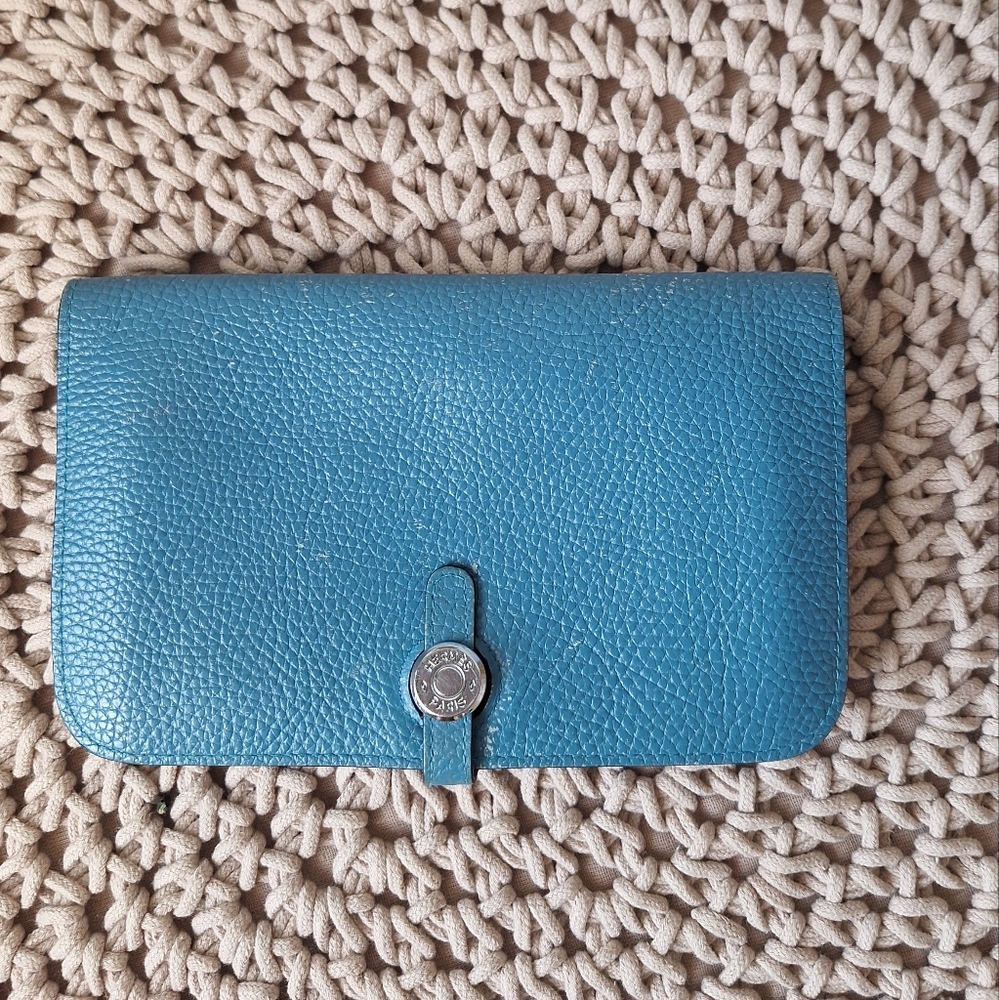 Hermes Dogon Duo Blue Togo leather wallet Authentic